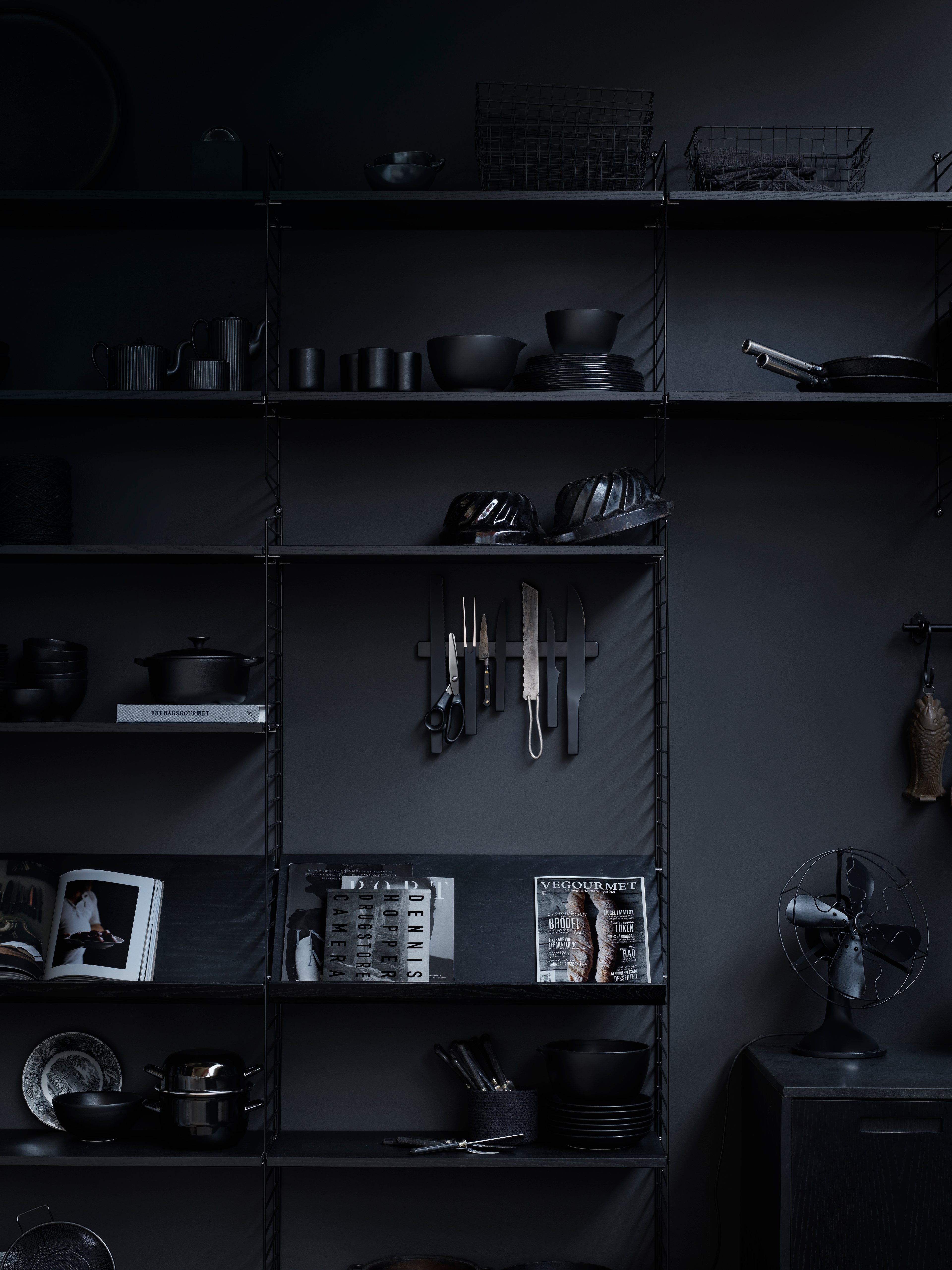 tem-kitchen-black_stained_ash-closeup_portrait.jpg