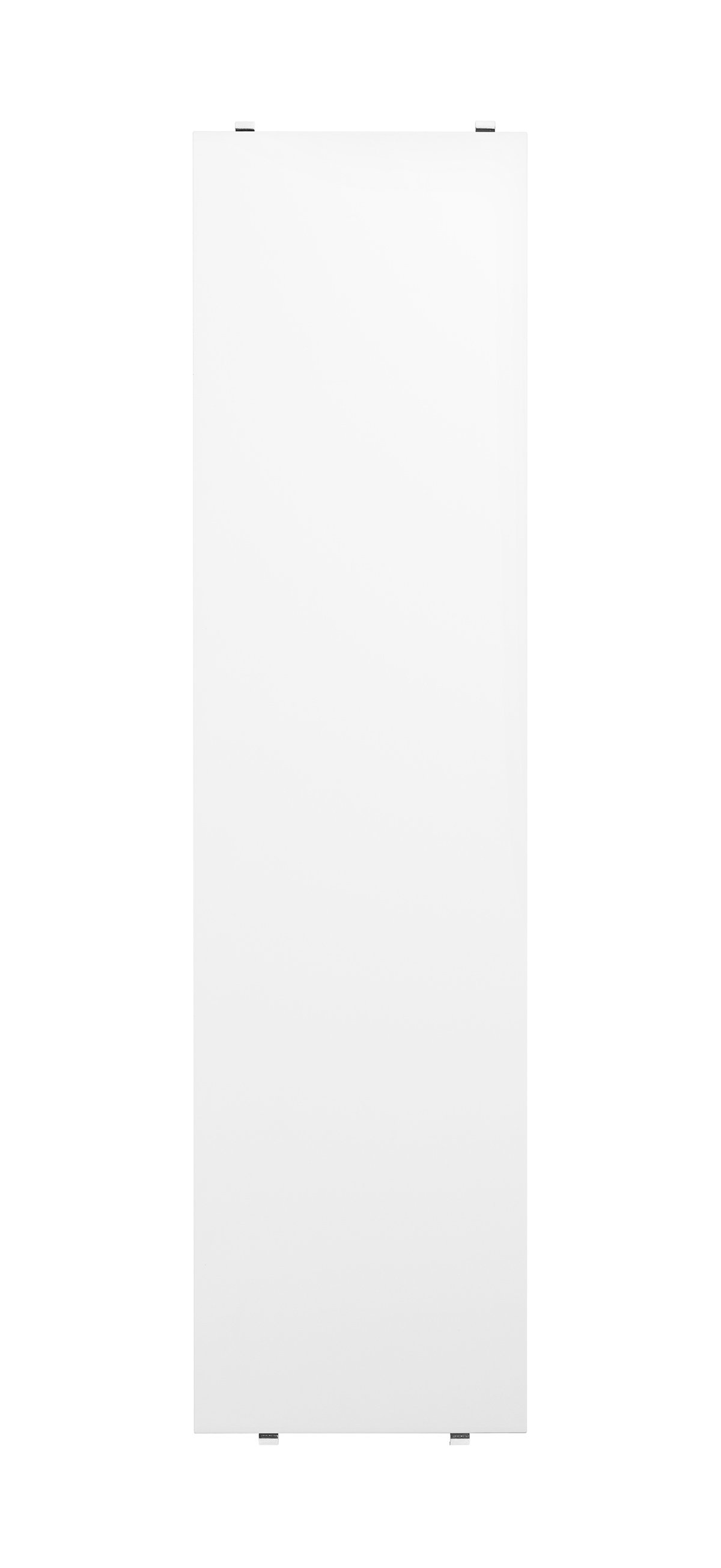 The wooden shelves are available in two widths, 58 and 78 cm, along with two depths, 20 and 30 cm. The shelves fit into wire and plex panels from String® System if the shelves and panels have the same depth. The shelves are flexible and easy to move around to meet your preferences. Create a monochrome shelf or mix shelves in different colours and types of wood. Each packaging contains three shelves and brackets.