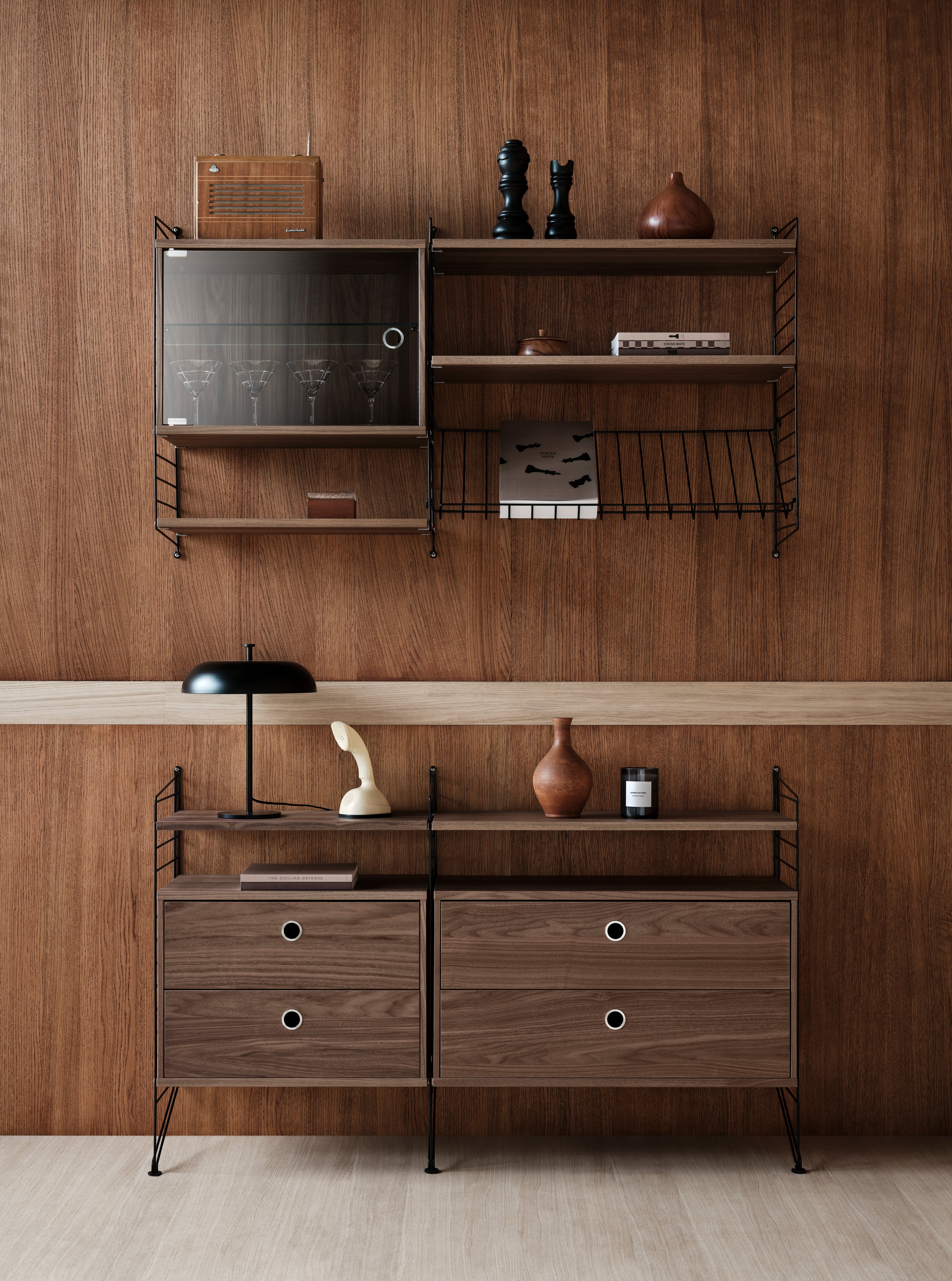 The floor panels are available in three heights, 85 cm, 115 cm, 200 cm along with one depth, 30 cm. The panels are the base when building your string shelf. When the panels are decided you can start adding products with 30 cm depth from String® System. Choose among shelves, cabinets, drawers, magazine shelves and more. The foot of the floor panel rests against the floor which makes the shelf stable while appearing light and airy. Make your shelf even more functional and unique by adding organizers, knife holder or a magazine holder, which all are placed on the panel’s threads. The panels come in two different packaging’s, either with one floor panel or two floor panels.
