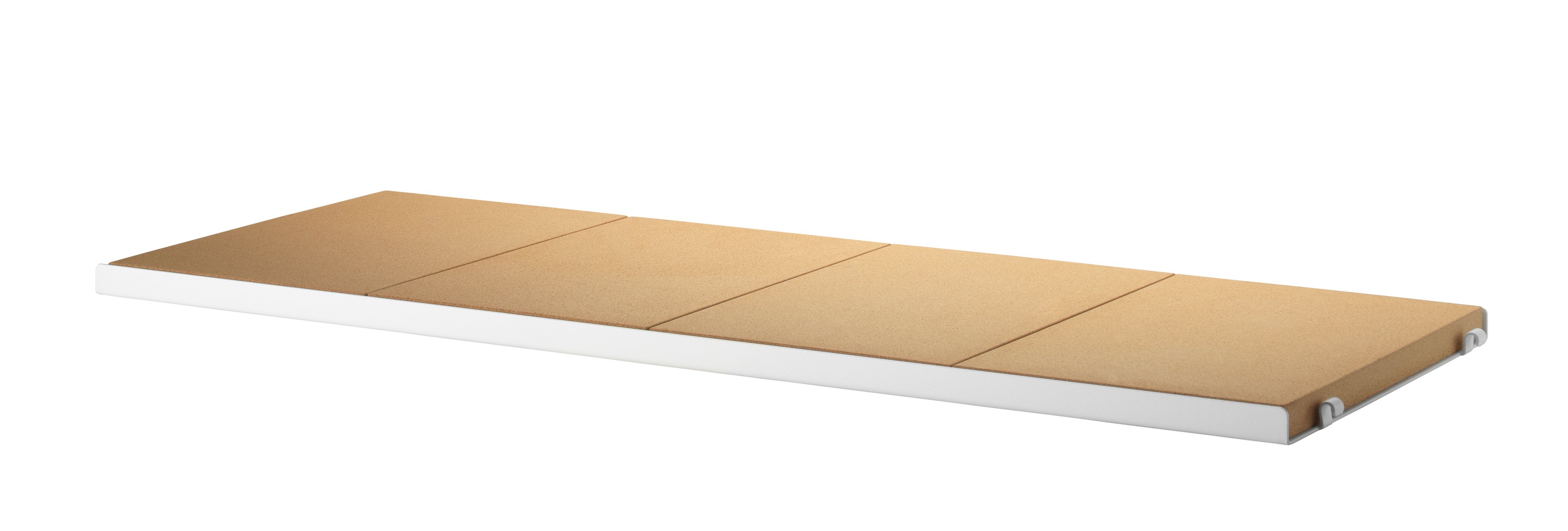 The underlay in cork is part of our range of accessories and fits together with metal shelves from String® System. The underlays are a great kitchen help since you can place hot pots and pans without leaving any marks on your shelf. Combine the underlays with our dividers to make it easier to organize cutlery and other kitchen utensils. The underlay has dimensions: w19 x d30 x h2 cm. You will fit three underlays on a 58 cm wide metal shelf and four on a 78 cm wide metal shelf. Each package contains two underlays in cork.