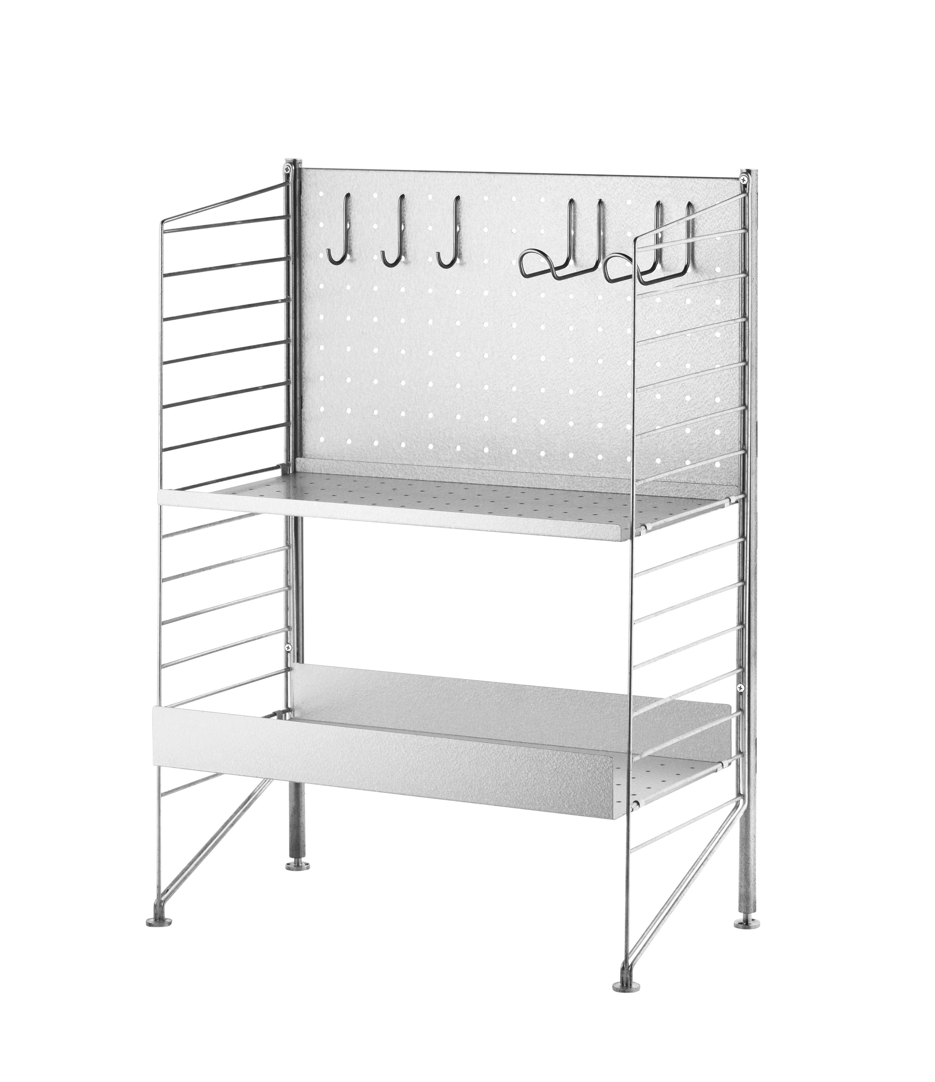 The back panel is part of the free standing outdoor shelf and is made of Aluzinc steel. A complete section of the free standing shelf consists of one back panel, two uprights and two galvanized floor panels with height 85 cm and depth 30 cm. To build additional sections, you need one upright along with one panel for each section. We recommend at least one back panel, preferably placed in the middle, for a free standing shelf consisting of three sections.
